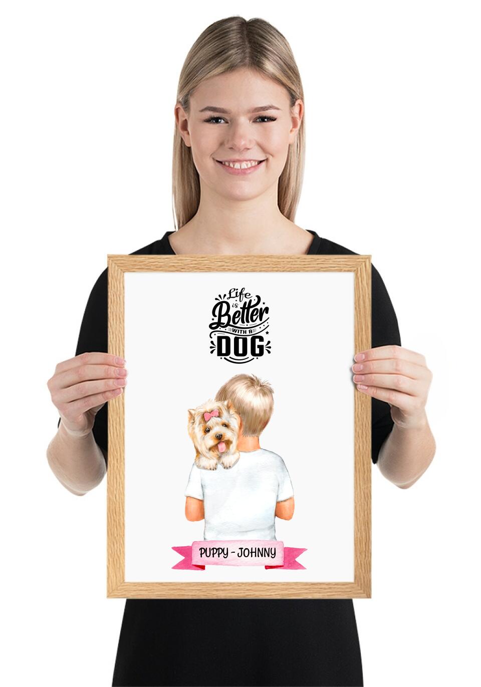 Gerahmtes Poster - Junge/Mädchen mit Hund auf dem Arm - Personalisierbar